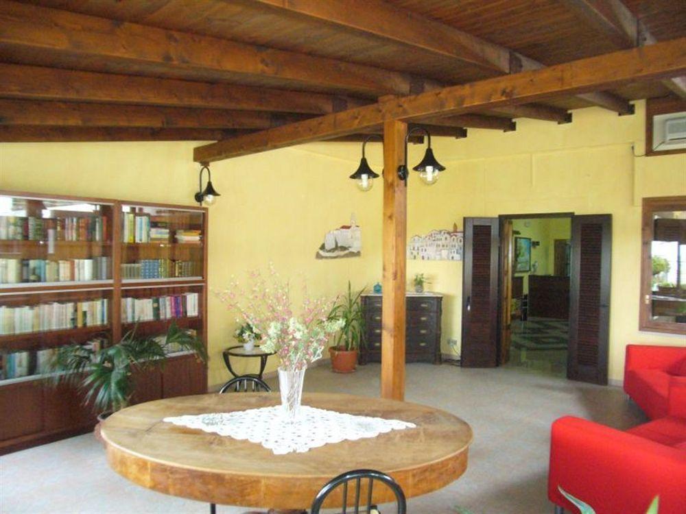 Hotel Parco Carabella Vieste Exterior foto